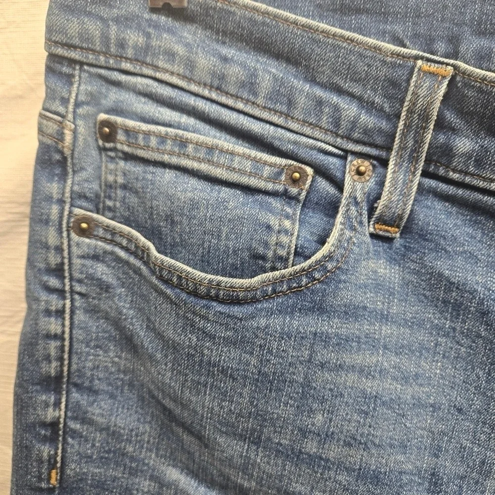 J. Crew Factory Flex Straight Jeans W32 L32‎ 32x32